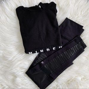 Alo Yoga Leggings and Top